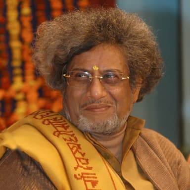 Dr Pranav Pandya